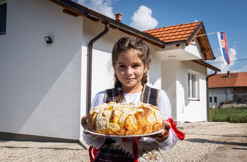  Gligorijevic’s little ones send their thanks to CO Serbs for Serbs from the afflicted Kosovo!