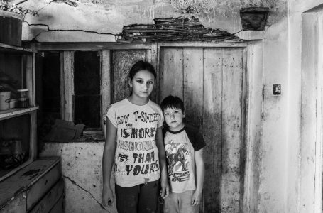 “There are holes, rats, and mice” – Jovan (8) and Valerija (10) are heartbroken over their brother. Their only friend is Grandma Jagoda, who is 88 years old!