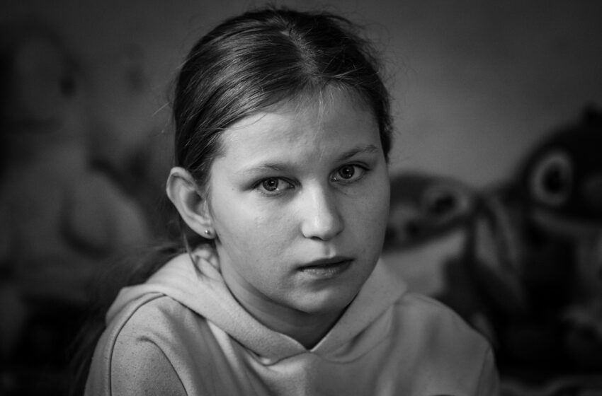  When dad developed a mental illness, everything changed” – Alexandra’s (11) family was shattered by COVID!