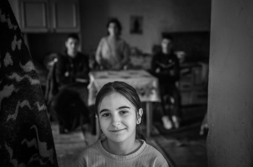  “Their house is falling apart, they bathe in a shed, and they earn their daily bread in a barn. The Hornjak family URGENTLY needs help!”